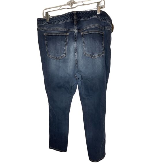 Torrid Premium Women's Skinny Leg Jeans Size 18S Dark Wash - Picture 2 of 11
